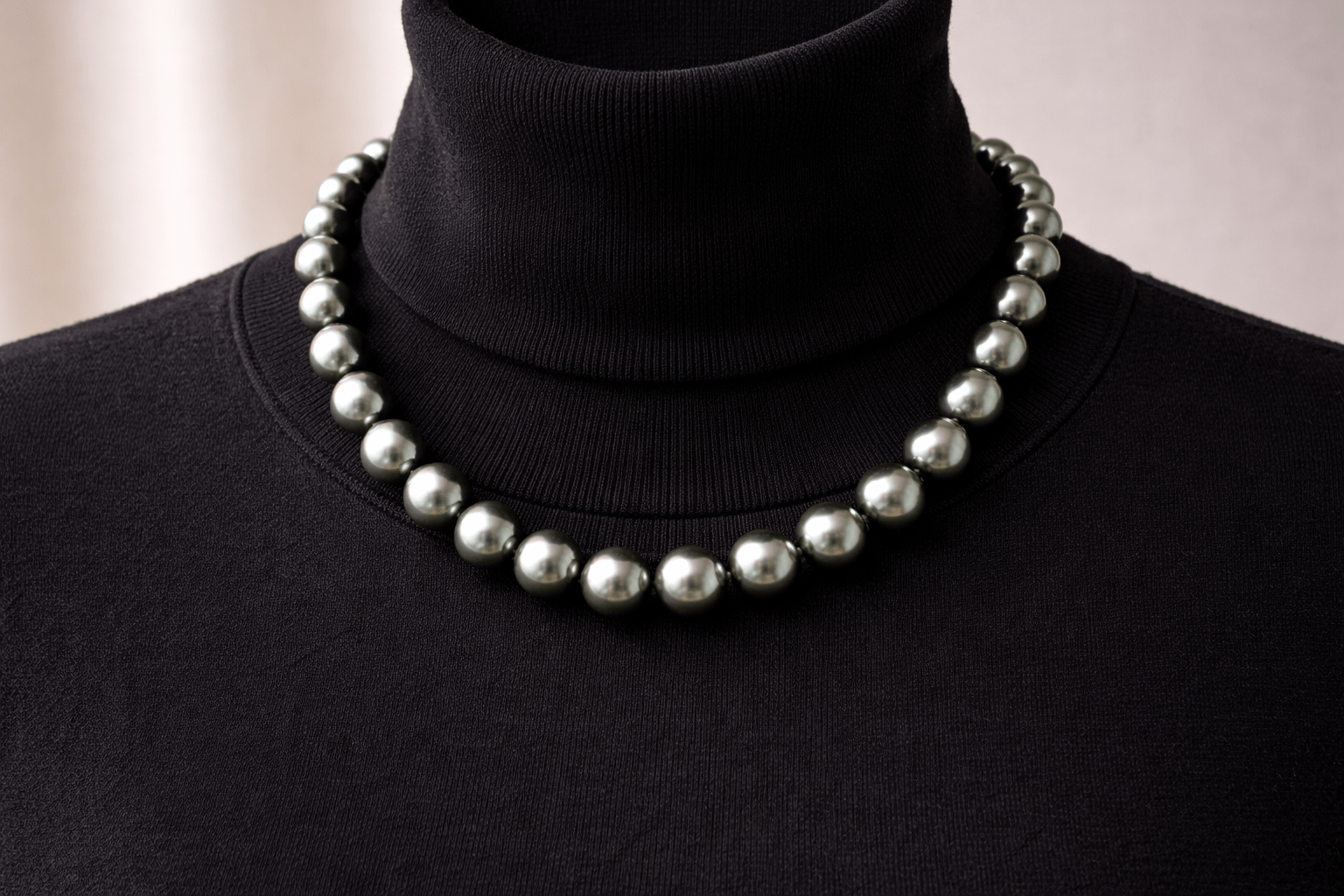 pearlsonly-blog-103-image-8-pearl - Estilizando seu colar de pérolas negras taitianas - Joias de Pérolas - pearlsonly