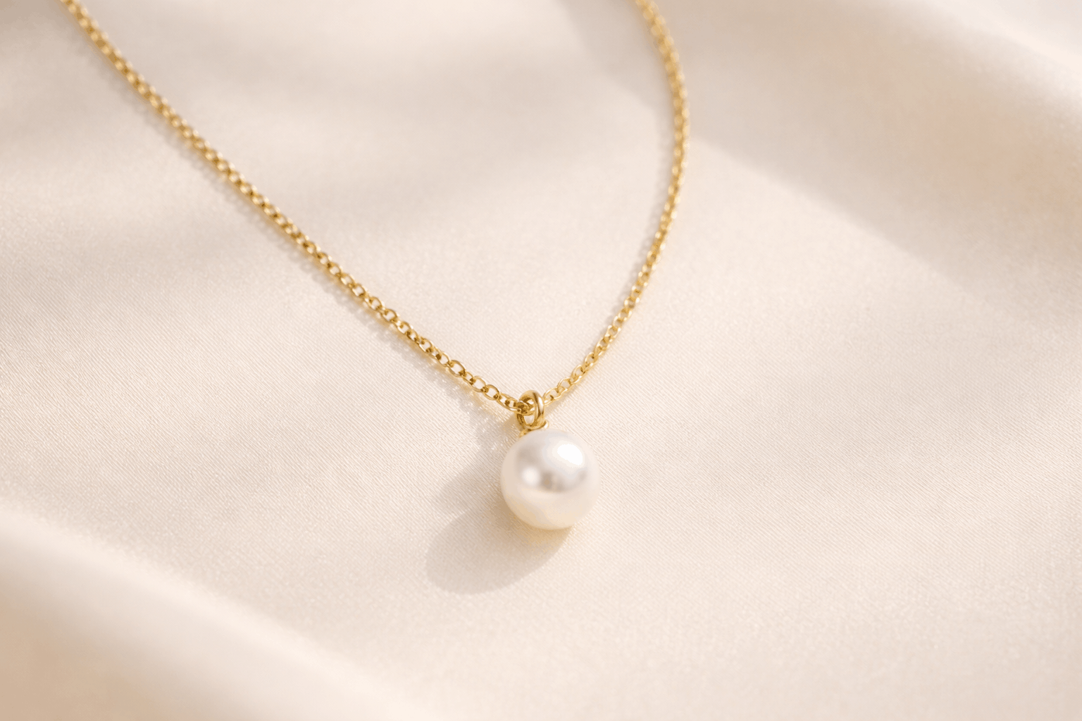 pearlsonly-blog-112-image-1-pearl - Por que ouro e pérola combinam tão bem - Joias de Pérolas - pearlsonly