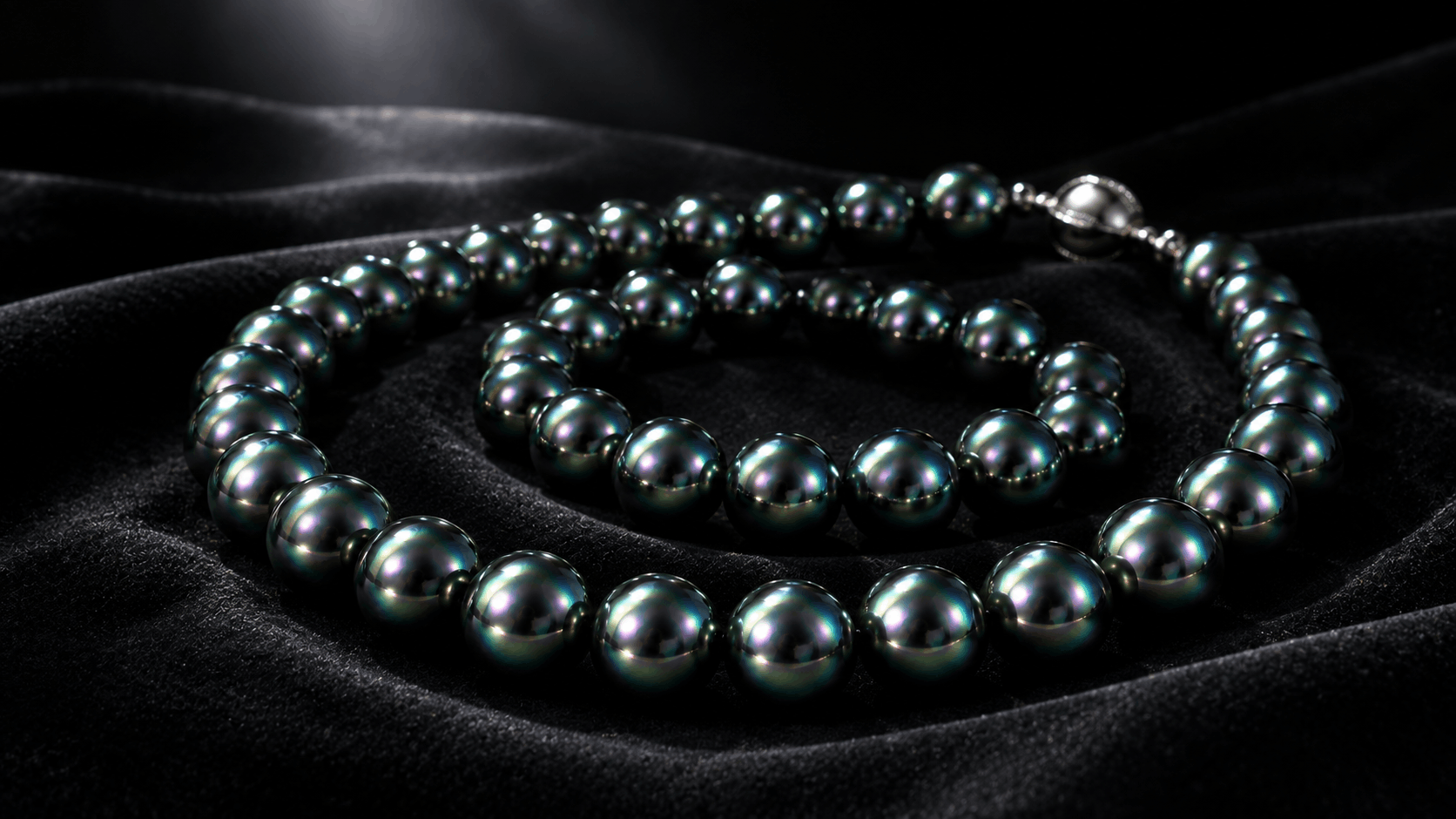 02. Tahitian Pearl Necklaces — The Centrepiece of the Category